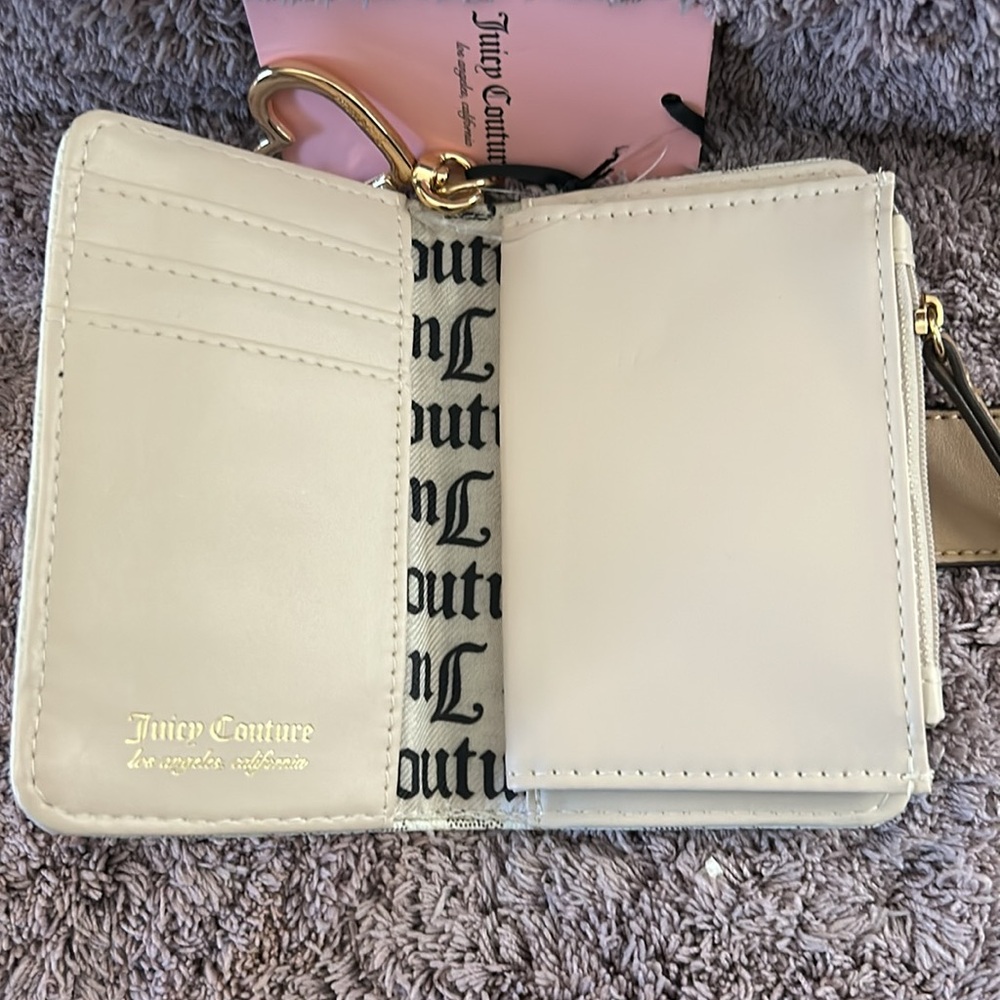 COPY -Juicy couture pecan white w/pecan wallet - Picture 6 of 12